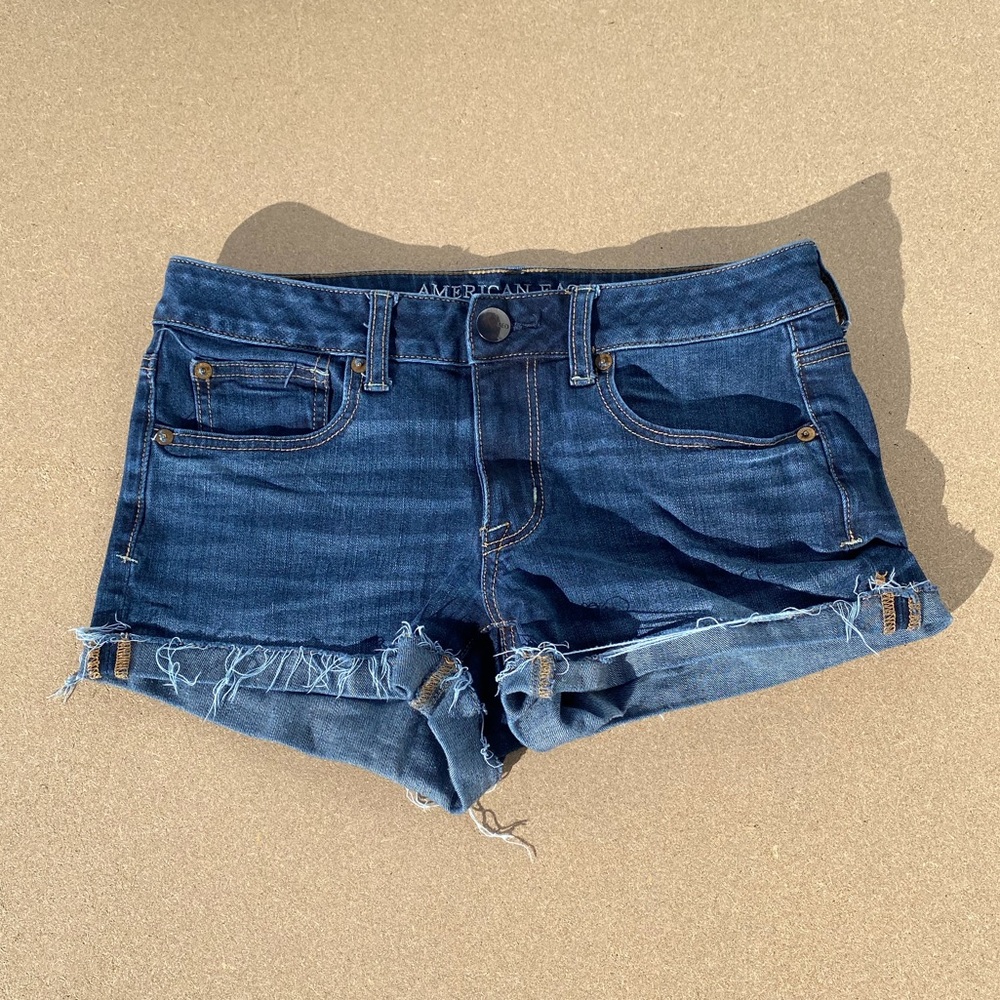 American eagle size 6 jean shorts